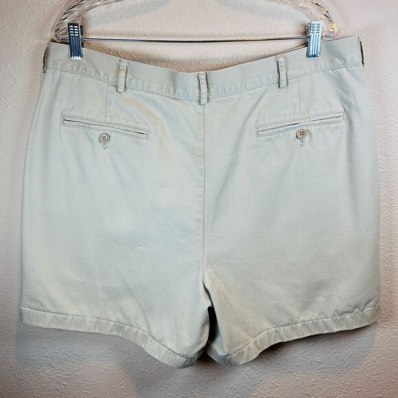 Lands' End Mens Shorts Size 38 Beige Denim Slash and Back Button Pockets - Picture 2 of 8
